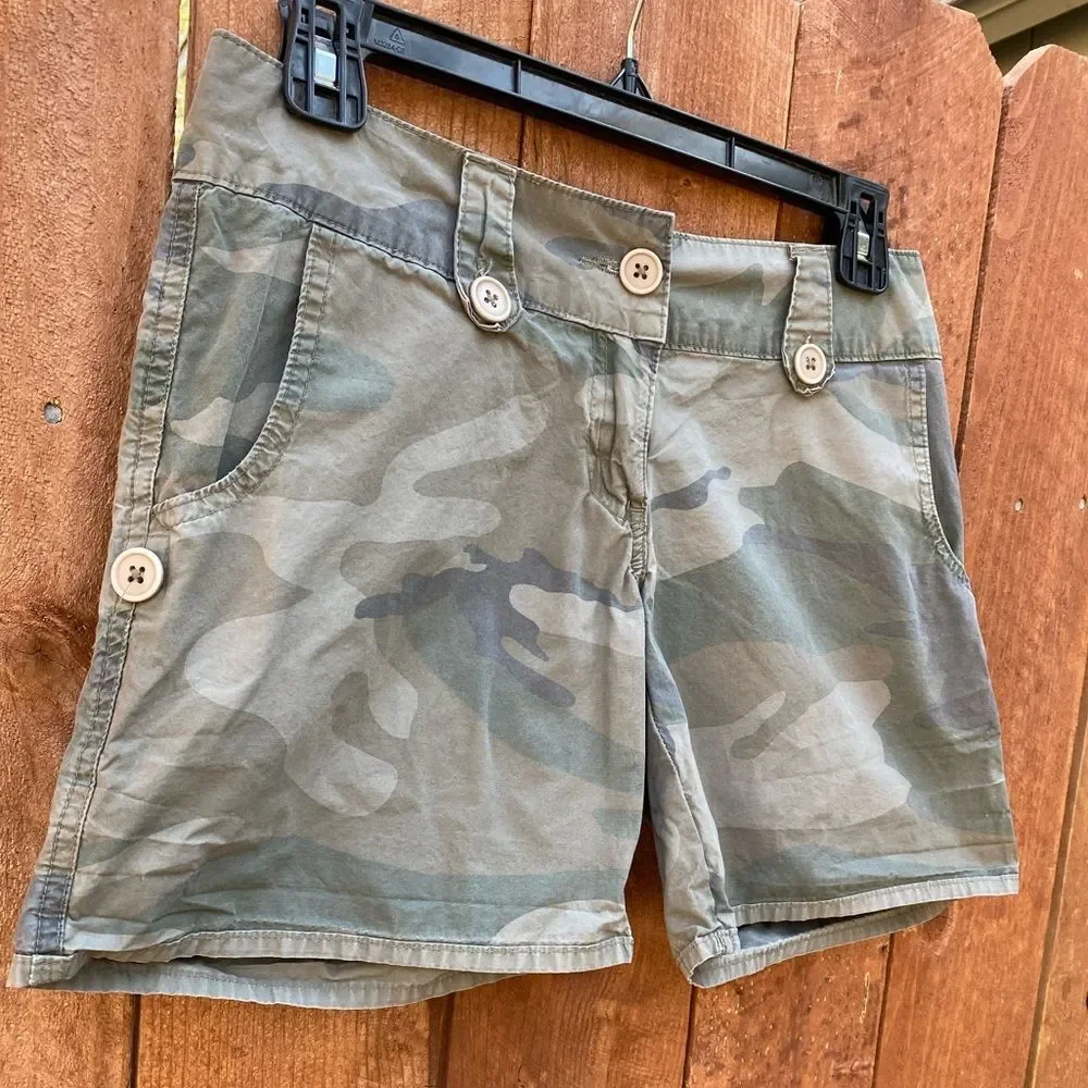 Forever 21‎ Camouflage Shorts